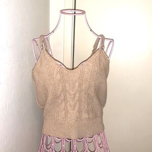 🎁🥂NWT Women's Hem & Thread Tan Vneck Camisole #30435- Large